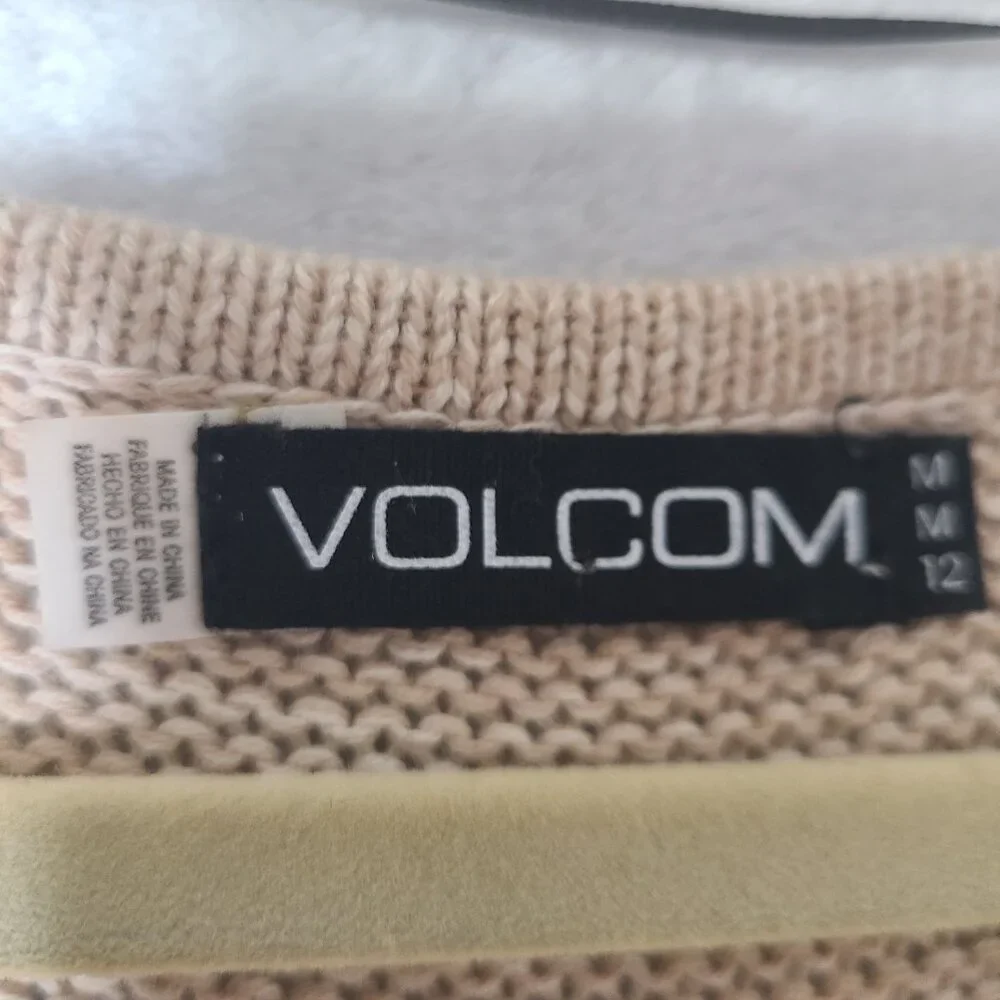 Volcom Cable Knit Beige Sweater Dress Woman's Size Medium/12 - Picture 7 of 11